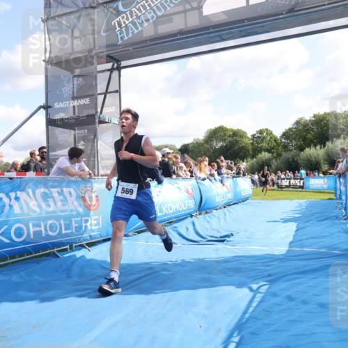 25.08.2024 - Elbe Triathlon Hamburg H.Heesch http://msf.ph/oto/6877321 25.08.2024 11:19:32 Ziel 435, 569, 593, 639, 656 meine-sportfotos.de
