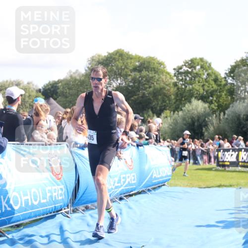 25.08.2024 - Elbe Triathlon Hamburg H.Heesch http://msf.ph/oto/6877336 25.08.2024 11:19:37 Ziel 435, 569, 593, 639 meine-sportfotos.de
