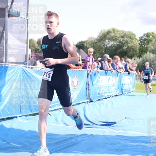 25.08.2024 - Elbe Triathlon Hamburg H.Heesch http://msf.ph/oto/6877337 25.08.2024 11:45:47 Ziel 544, 547, 1715 meine-sportfotos.de