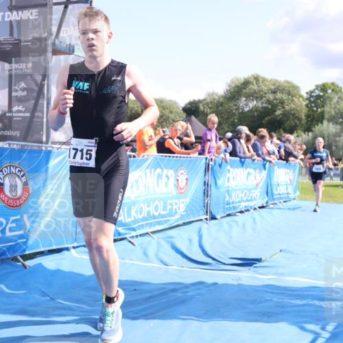 25.08.2024 - Elbe Triathlon Hamburg H.Heesch http://msf.ph/oto/6877349 25.08.2024 11:45:47 Ziel 544, 547, 1715 meine-sportfotos.de