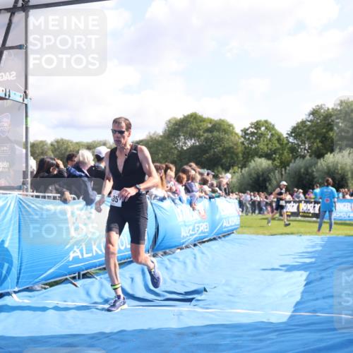 25.08.2024 - Elbe Triathlon Hamburg H.Heesch http://msf.ph/oto/6877367 25.08.2024 11:19:37 Ziel 435, 569, 593, 639 meine-sportfotos.de