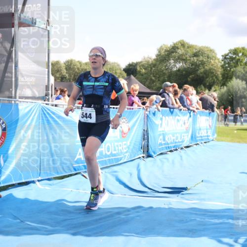 25.08.2024 - Elbe Triathlon Hamburg H.Heesch http://msf.ph/oto/6877369 25.08.2024 11:45:50 Ziel 544, 1715 meine-sportfotos.de