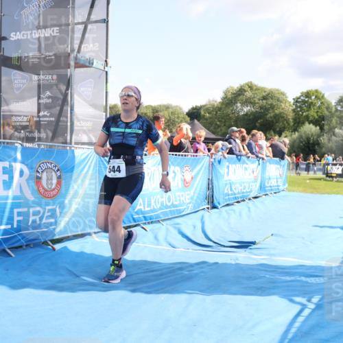 25.08.2024 - Elbe Triathlon Hamburg H.Heesch http://msf.ph/oto/6877380 25.08.2024 11:45:51 Ziel 544, 1715 meine-sportfotos.de