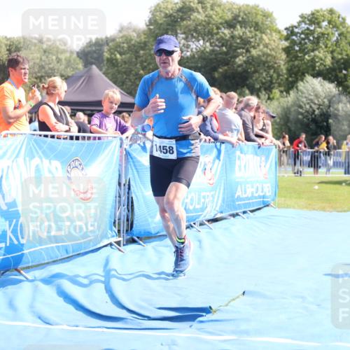 25.08.2024 - Elbe Triathlon Hamburg H.Heesch http://msf.ph/oto/6877401 25.08.2024 11:46:05 Ziel 1458 meine-sportfotos.de