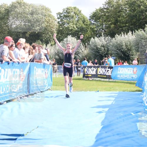 25.08.2024 - Elbe Triathlon Hamburg H.Heesch http://msf.ph/oto/6877402 25.08.2024 12:08:48 Ziel 551, 1423, 1580 meine-sportfotos.de