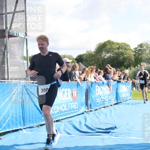 25.08.2024 - Elbe Triathlon Hamburg H.Heesch http://msf.ph/oto/6877464 25.08.2024 11:19:56 Ziel 388, 570, 646 meine-sportfotos.de