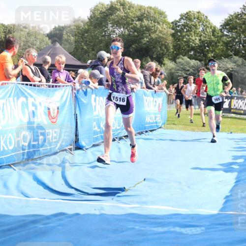 25.08.2024 - Elbe Triathlon Hamburg H.Heesch http://msf.ph/oto/6877467 25.08.2024 11:46:14 Ziel 565, 765, 779, 1516, 1718 meine-sportfotos.de