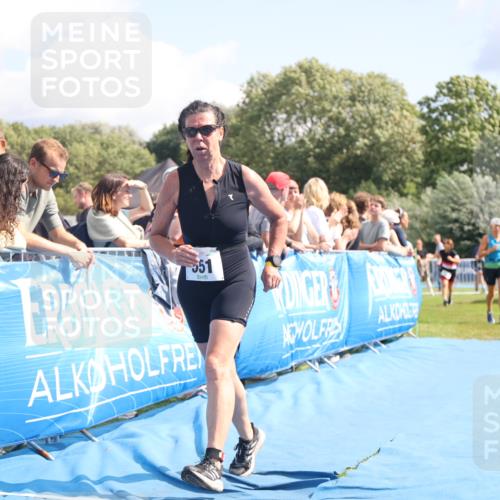 25.08.2024 - Elbe Triathlon Hamburg H.Heesch http://msf.ph/oto/6877483 25.08.2024 12:08:54 Ziel 551, 1580, 1705 meine-sportfotos.de