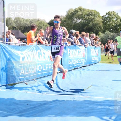 25.08.2024 - Elbe Triathlon Hamburg H.Heesch http://msf.ph/oto/6877492 25.08.2024 11:46:14 Ziel 565, 765, 779, 1516, 1718 meine-sportfotos.de