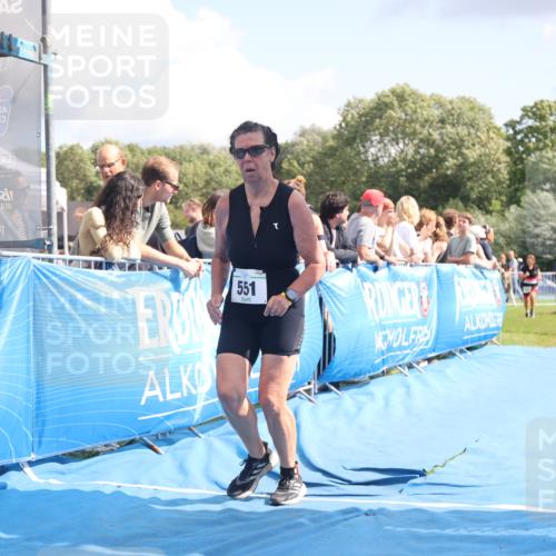 25.08.2024 - Elbe Triathlon Hamburg H.Heesch http://msf.ph/oto/6877497 25.08.2024 12:08:55 Ziel 527, 551, 1580, 1705 meine-sportfotos.de