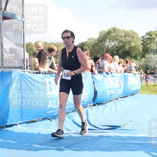 25.08.2024 - Elbe Triathlon Hamburg H.Heesch http://msf.ph/oto/6877504 25.08.2024 12:08:55 Ziel 527, 551, 1580, 1705 meine-sportfotos.de