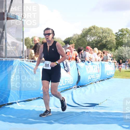 25.08.2024 - Elbe Triathlon Hamburg H.Heesch http://msf.ph/oto/6877513 25.08.2024 12:08:55 Ziel 527, 551, 1580, 1705 meine-sportfotos.de
