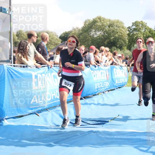 25.08.2024 - Elbe Triathlon Hamburg H.Heesch http://msf.ph/oto/6877565 25.08.2024 12:09:03 Ziel 501, 527, 1606, 1621, 1705 meine-sportfotos.de