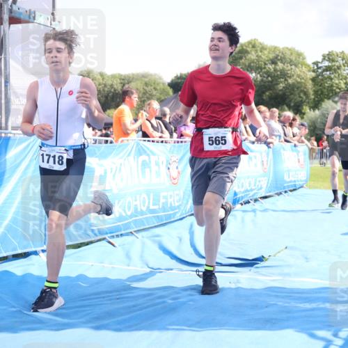 25.08.2024 - Elbe Triathlon Hamburg H.Heesch http://msf.ph/oto/6877575 25.08.2024 11:46:17 Ziel 516, 565, 765, 779, 1516, 1718 meine-sportfotos.de