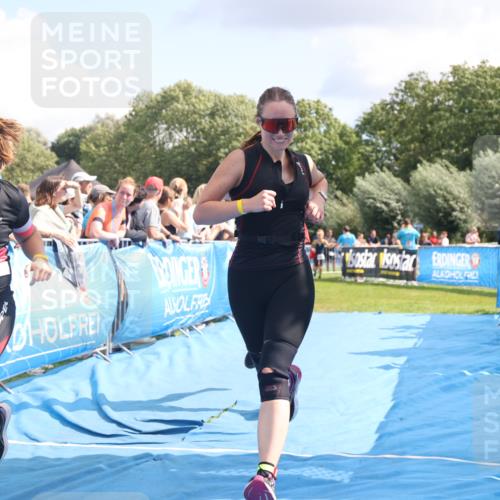 25.08.2024 - Elbe Triathlon Hamburg H.Heesch http://msf.ph/oto/6877580 25.08.2024 12:09:04 Ziel 501, 527, 1606, 1621, 1693, 1705 meine-sportfotos.de