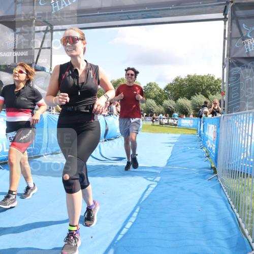 25.08.2024 - Elbe Triathlon Hamburg H.Heesch http://msf.ph/oto/6877612 25.08.2024 12:09:05 Ziel 501, 527, 1606, 1621, 1693, 1705 meine-sportfotos.de