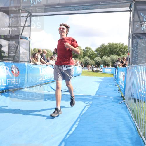 25.08.2024 - Elbe Triathlon Hamburg H.Heesch http://msf.ph/oto/6877620 25.08.2024 12:09:05 Ziel 501, 527, 1606, 1621, 1693, 1705 meine-sportfotos.de