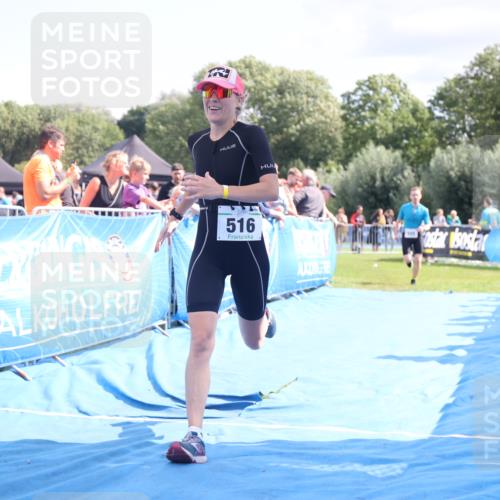 25.08.2024 - Elbe Triathlon Hamburg H.Heesch http://msf.ph/oto/6877674 25.08.2024 11:46:24 Ziel 516, 555, 565, 779, 1718 meine-sportfotos.de