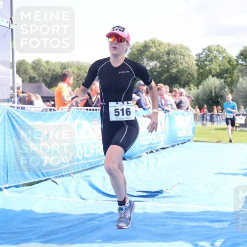 25.08.2024 - Elbe Triathlon Hamburg H.Heesch http://msf.ph/oto/6877686 25.08.2024 11:46:24 Ziel 516, 555, 565, 779, 1718 meine-sportfotos.de