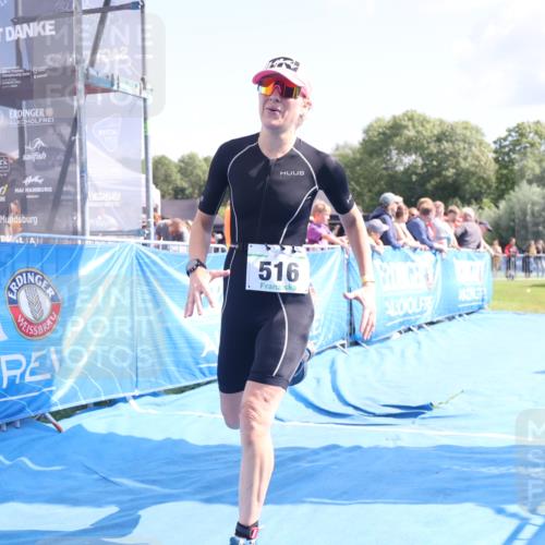 25.08.2024 - Elbe Triathlon Hamburg H.Heesch http://msf.ph/oto/6877698 25.08.2024 11:46:25 Ziel 516, 555, 779 meine-sportfotos.de