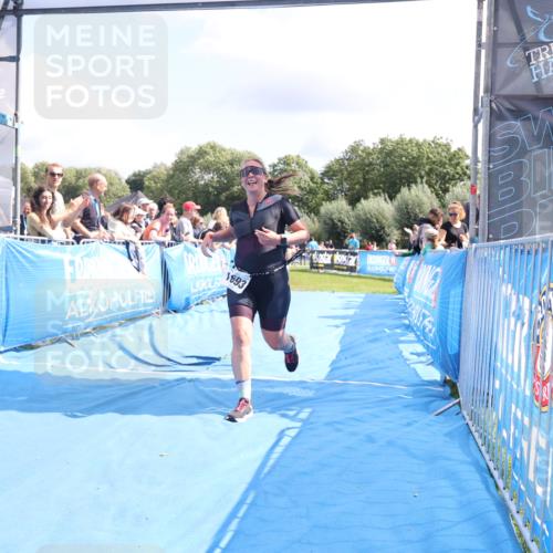25.08.2024 - Elbe Triathlon Hamburg H.Heesch http://msf.ph/oto/6877700 25.08.2024 12:09:13 Ziel 1506, 1621, 1693 meine-sportfotos.de