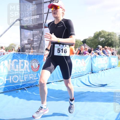 25.08.2024 - Elbe Triathlon Hamburg H.Heesch http://msf.ph/oto/6877710 25.08.2024 11:46:25 Ziel 516, 555, 779 meine-sportfotos.de