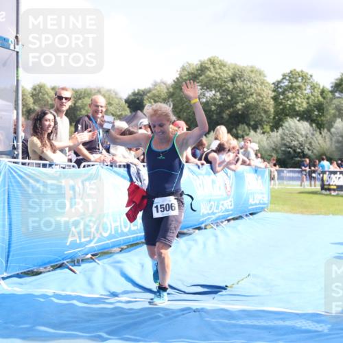 25.08.2024 - Elbe Triathlon Hamburg H.Heesch http://msf.ph/oto/6877741 25.08.2024 12:09:15 Ziel 490, 1506, 1621, 1693 meine-sportfotos.de