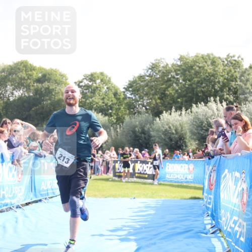 25.08.2024 - Elbe Triathlon Hamburg H.Heesch http://msf.ph/oto/6877798 25.08.2024 11:20:29 Ziel 213, 351, 637 meine-sportfotos.de