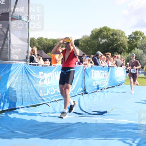25.08.2024 - Elbe Triathlon Hamburg H.Heesch http://msf.ph/oto/6877807 25.08.2024 11:46:52 Ziel 473, 1452, 1605 meine-sportfotos.de