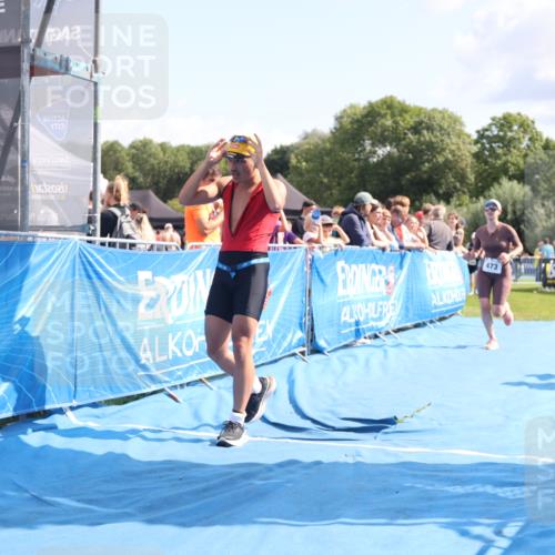 25.08.2024 - Elbe Triathlon Hamburg H.Heesch http://msf.ph/oto/6877811 25.08.2024 11:46:52 Ziel 473, 1452, 1605 meine-sportfotos.de