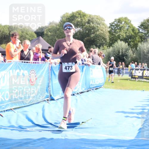 25.08.2024 - Elbe Triathlon Hamburg H.Heesch http://msf.ph/oto/6877836 25.08.2024 11:46:53 Ziel 473, 1452, 1605 meine-sportfotos.de