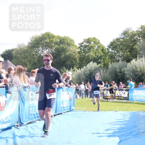 25.08.2024 - Elbe Triathlon Hamburg H.Heesch http://msf.ph/oto/6877846 25.08.2024 11:20:36 Ziel 213, 351, 605 meine-sportfotos.de