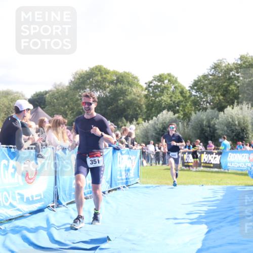 25.08.2024 - Elbe Triathlon Hamburg H.Heesch http://msf.ph/oto/6877854 25.08.2024 11:20:36 Ziel 213, 351, 605 meine-sportfotos.de