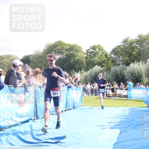 25.08.2024 - Elbe Triathlon Hamburg H.Heesch http://msf.ph/oto/6877857 25.08.2024 11:20:37 Ziel 213, 351, 605 meine-sportfotos.de