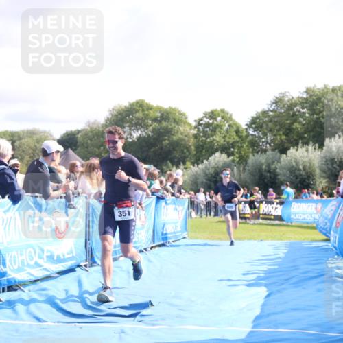 25.08.2024 - Elbe Triathlon Hamburg H.Heesch http://msf.ph/oto/6877860 25.08.2024 11:20:37 Ziel 213, 351, 605 meine-sportfotos.de