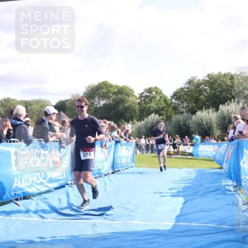 25.08.2024 - Elbe Triathlon Hamburg H.Heesch http://msf.ph/oto/6877866 25.08.2024 11:20:37 Ziel 213, 351, 605 meine-sportfotos.de