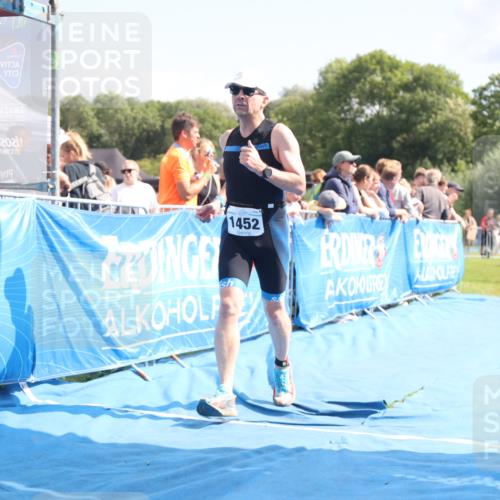 25.08.2024 - Elbe Triathlon Hamburg H.Heesch http://msf.ph/oto/6877888 25.08.2024 11:47:00 Ziel 415, 473, 488, 1452 meine-sportfotos.de