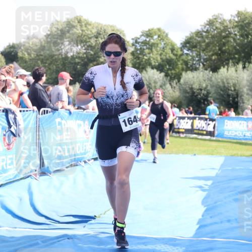 25.08.2024 - Elbe Triathlon Hamburg H.Heesch http://msf.ph/oto/6877897 25.08.2024 12:09:26 Ziel 490, 524, 1478, 1649, 1651, 1660 meine-sportfotos.de