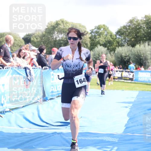 25.08.2024 - Elbe Triathlon Hamburg H.Heesch http://msf.ph/oto/6877905 25.08.2024 12:09:27 Ziel 490, 524, 1478, 1649, 1651, 1660 meine-sportfotos.de