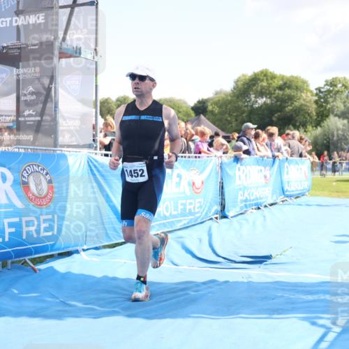 25.08.2024 - Elbe Triathlon Hamburg H.Heesch http://msf.ph/oto/6877906 25.08.2024 11:47:00 Ziel 415, 473, 488, 1452 meine-sportfotos.de