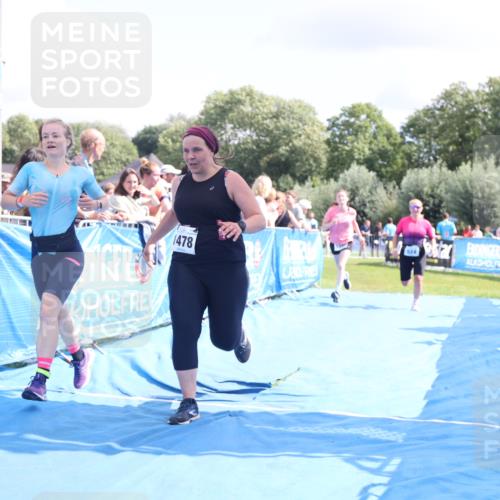 25.08.2024 - Elbe Triathlon Hamburg H.Heesch http://msf.ph/oto/6877939 25.08.2024 12:09:29 Ziel 490, 524, 1478, 1649, 1651, 1660 meine-sportfotos.de