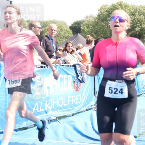 25.08.2024 - Elbe Triathlon Hamburg H.Heesch http://msf.ph/oto/6877964 25.08.2024 12:09:31 Ziel 524, 1478, 1649, 1651, 1660, 1691 meine-sportfotos.de