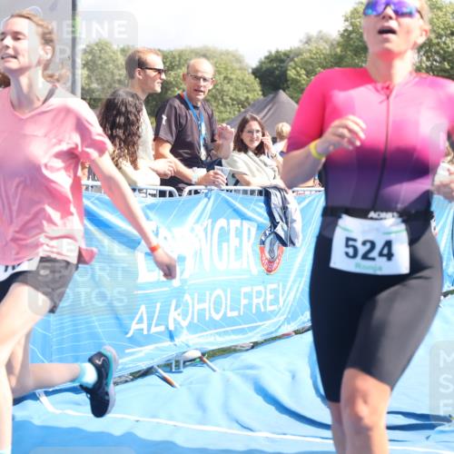 25.08.2024 - Elbe Triathlon Hamburg H.Heesch http://msf.ph/oto/6877968 25.08.2024 12:09:31 Ziel 524, 1478, 1649, 1651, 1660, 1691 meine-sportfotos.de