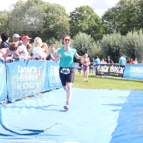 25.08.2024 - Elbe Triathlon Hamburg H.Heesch http://msf.ph/oto/6877978 25.08.2024 12:09:37 Ziel 524, 1653, 1660, 1691 meine-sportfotos.de