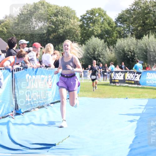 25.08.2024 - Elbe Triathlon Hamburg H.Heesch http://msf.ph/oto/6878027 25.08.2024 12:09:41 Ziel 518, 1653, 1691 meine-sportfotos.de