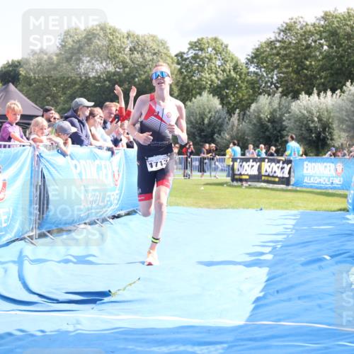 25.08.2024 - Elbe Triathlon Hamburg H.Heesch http://msf.ph/oto/6878058 25.08.2024 11:47:36 Ziel 1713 meine-sportfotos.de