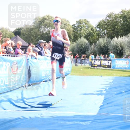 25.08.2024 - Elbe Triathlon Hamburg H.Heesch http://msf.ph/oto/6878067 25.08.2024 11:47:36 Ziel 1713 meine-sportfotos.de