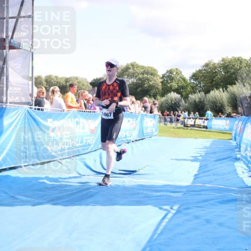 25.08.2024 - Elbe Triathlon Hamburg H.Heesch http://msf.ph/oto/6878118 25.08.2024 11:47:50 Ziel 462, 1467, 1565 meine-sportfotos.de