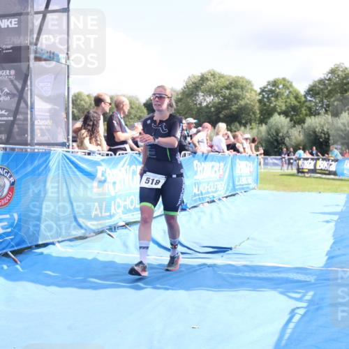 25.08.2024 - Elbe Triathlon Hamburg H.Heesch http://msf.ph/oto/6878124 25.08.2024 12:09:47 Ziel 518, 1653 meine-sportfotos.de