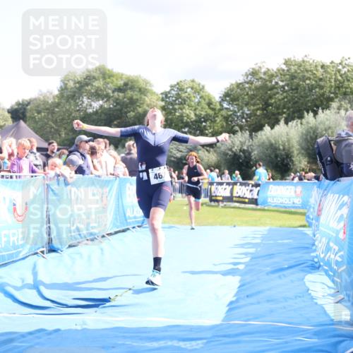 25.08.2024 - Elbe Triathlon Hamburg H.Heesch http://msf.ph/oto/6878153 25.08.2024 11:47:56 Ziel 462, 635, 1467, 1565 meine-sportfotos.de